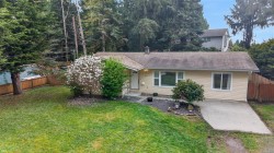 6741 HELGESEN Rd Sooke, BC V9Z 0V6