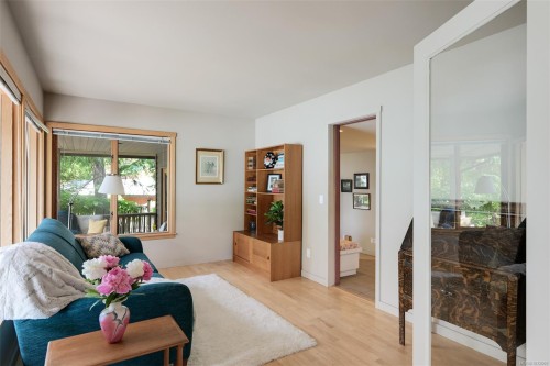 114 Arbutus Rd, Salt Spring, BC 