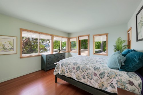 114 Arbutus Rd, Salt Spring, BC 