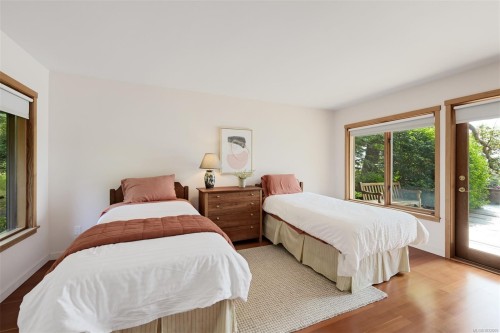 114 Arbutus Rd, Salt Spring, BC 