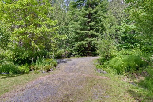 114 Arbutus Rd, Salt Spring, BC 