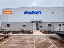 8 Galloway ST  Moncton, NB E1H 2J4