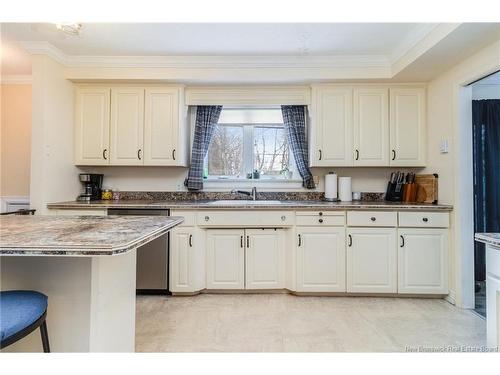 186 Willingdon St, Fredericton, NB 
