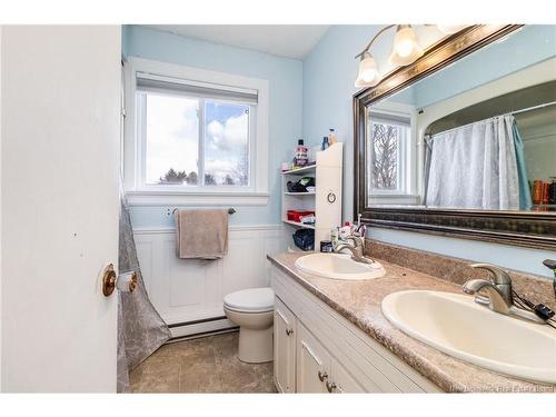 186 Willingdon St, Fredericton, NB 