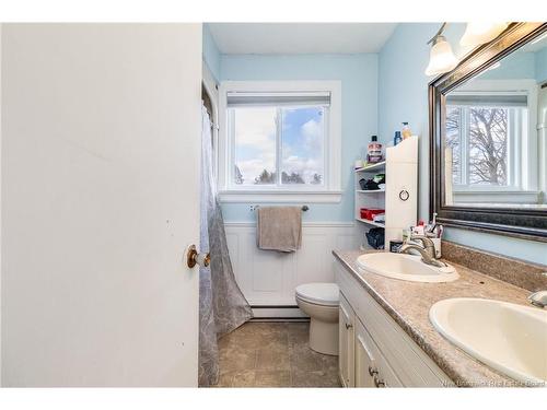 186 Willingdon St, Fredericton, NB 