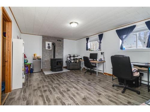 186 Willingdon St, Fredericton, NB 