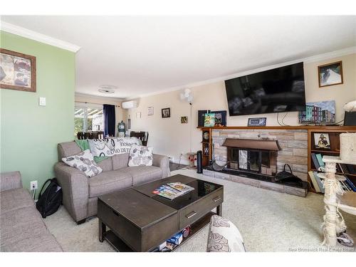 186 Willingdon St, Fredericton, NB 