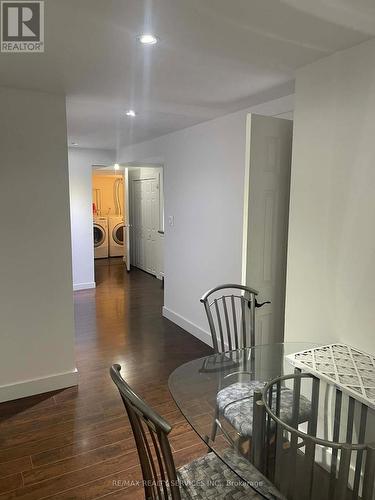 920 Ledbury Crescent, Mississauga, ON - Indoor Photo Showing Dining Room