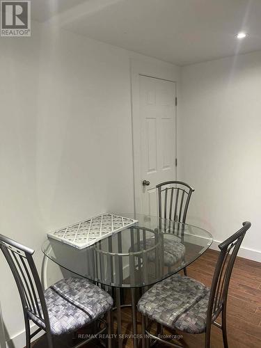 920 Ledbury Crescent, Mississauga, ON - Indoor Photo Showing Dining Room