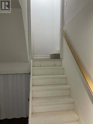 920 Ledbury Crescent, Mississauga, ON - Indoor Photo Showing Other Room