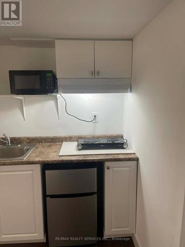 920 Ledbury Crescent, Mississauga, ON - Indoor