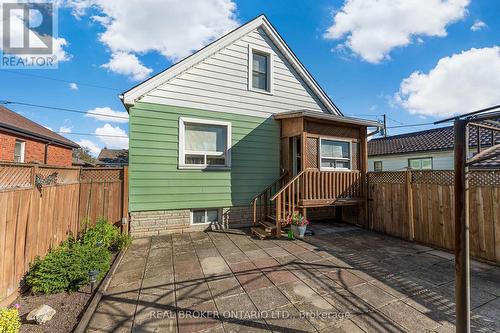 379 Talbot Street, Hamilton, ON - Outdoor With Exterior