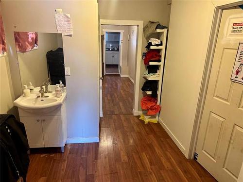 673 Toronto St, Winnipeg, MB 