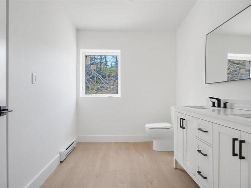 659 West Liscomb Point Road, Liscomb, NS 