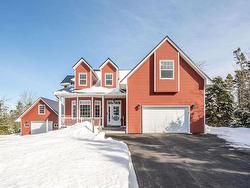 124 Murray Road Eastern Passage, NS B3G 1S3