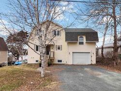 9 Old Lake Echo Road Lake Echo, NS B3E 1C7