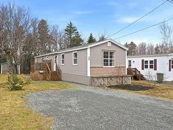 40 Champlain Avenue Sackville, NS B4E 3B2