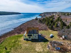 3284 Highway 217 Tiverton, NS B0V 1G0