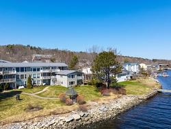 1 403 Shore Drive Bedford, NS B4A 2C7