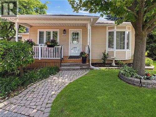 232 Silverbirch Boulevard, Hamilton, ON - Outdoor With Deck Patio Veranda