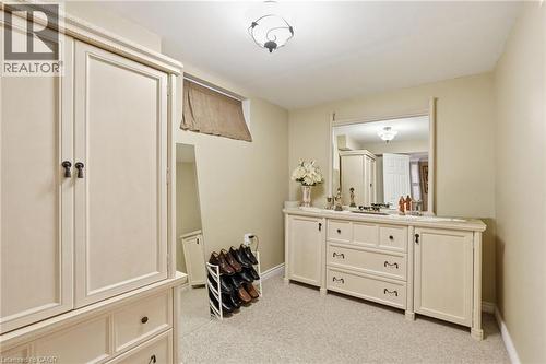 54 Bingham Road, Hamilton, ON - Indoor Photo Showing Bathroom