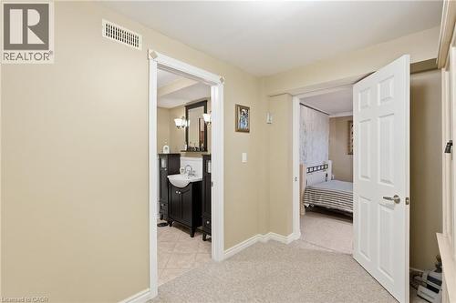 54 Bingham Road, Hamilton, ON - Indoor Photo Showing Other Room