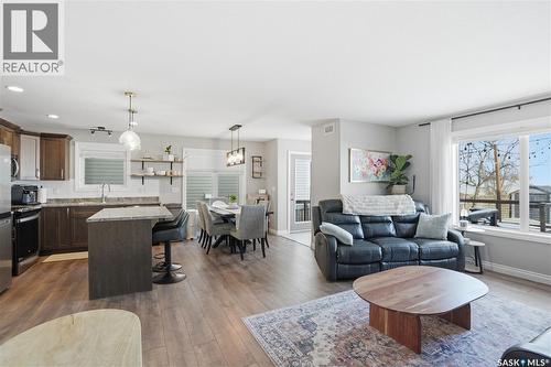 259 Henick Crescent, Saskatoon, SK 