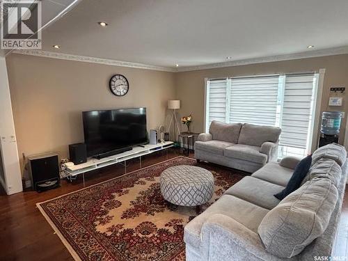 154 Shevchenko Crescent, Canora, SK - Indoor Photo Showing Living Room