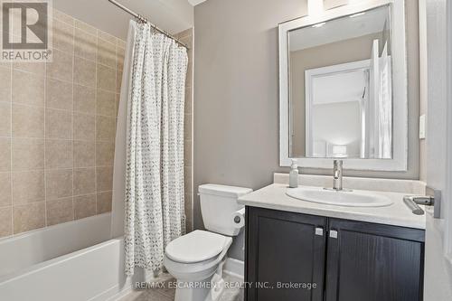 68 - 4823 Thomas Alton Boulevard, Burlington, ON - Indoor Photo Showing Bathroom