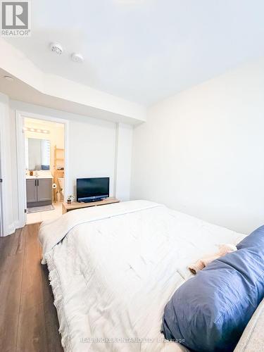 110 - 1593 Rose Way, Milton, ON - Indoor Photo Showing Bedroom