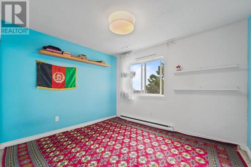 112 - 1050 Falgarwood Drive, Oakville, ON - Indoor Photo Showing Other Room