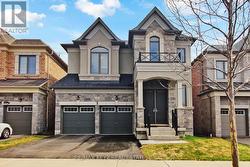 10 LYLE WAY Brampton, ON L6X 5P8