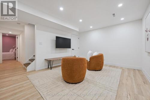 710 Irving Terrace, Milton, ON - Indoor Photo Showing Other Room