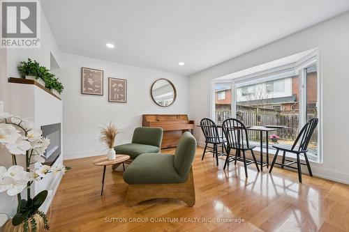 710 Irving Terrace, Milton, ON - Indoor