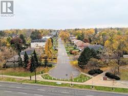 810 - 233 BEECROFT ROAD Toronto, ON M2N 6Z9