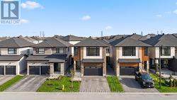 539 HONEYLOCUST AVENUE  Ottawa, ON K2V 0L8