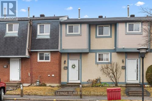40 - 3230 UPLANDS DRIVE  Ottawa, ON K1V 0C6