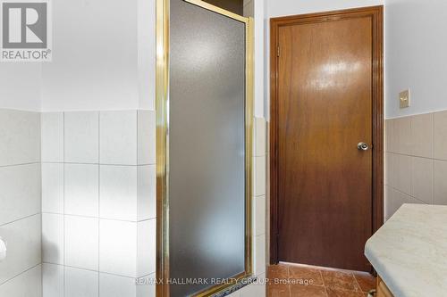 Primary Bedroom 3 pcs Ensuite bathroom - 1310 Ferguson Street, Ottawa, ON - Indoor Photo Showing Bathroom