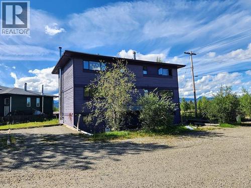 524 Maynard Road, Faro, YT - Outdoor