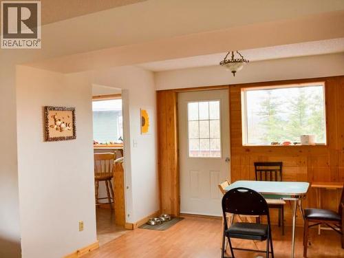 524 Maynard Road, Faro, YT - Indoor