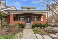 199 KENSINGTON AVENUE S  Hamilton, ON L8M 3H6