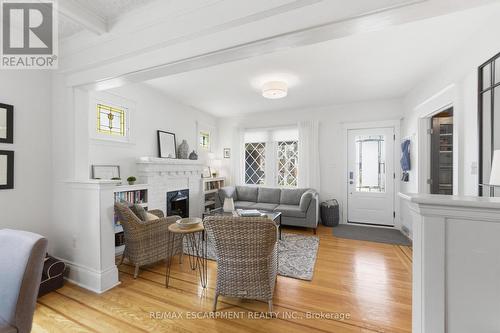 199 Kensington Avenue S, Hamilton, ON - Indoor With Fireplace