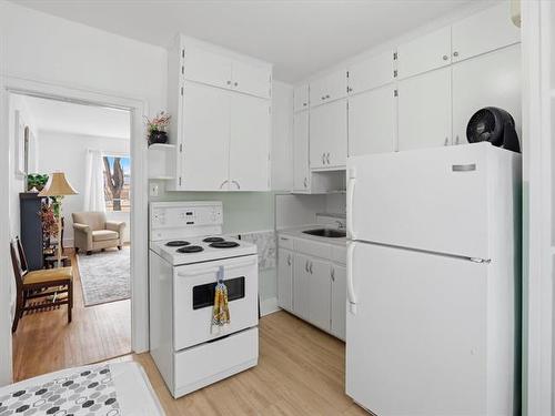 107 Carmen Ave, Winnipeg, MB 