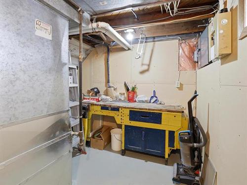 107 Carmen Ave, Winnipeg, MB 