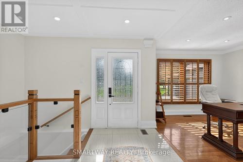 11 Meadow Drive, Caledon, ON - Indoor Photo Showing Other Room
