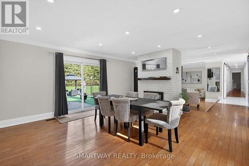 11 Meadow Drive, Caledon, ON - Indoor Photo Showing Dining Room