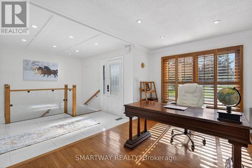 11 Meadow Drive, Caledon, ON - Indoor Photo Showing Office