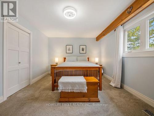 1592 Sideroad 15, New Tecumseth, ON - Indoor Photo Showing Bedroom