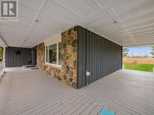 1592 Sideroad 15, New Tecumseth, ON -  With Exterior