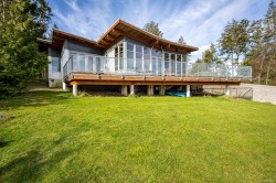 3870 East Rd  Denman Island, BC V0R 1T0
